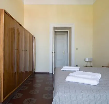 Schisa Guest house *
